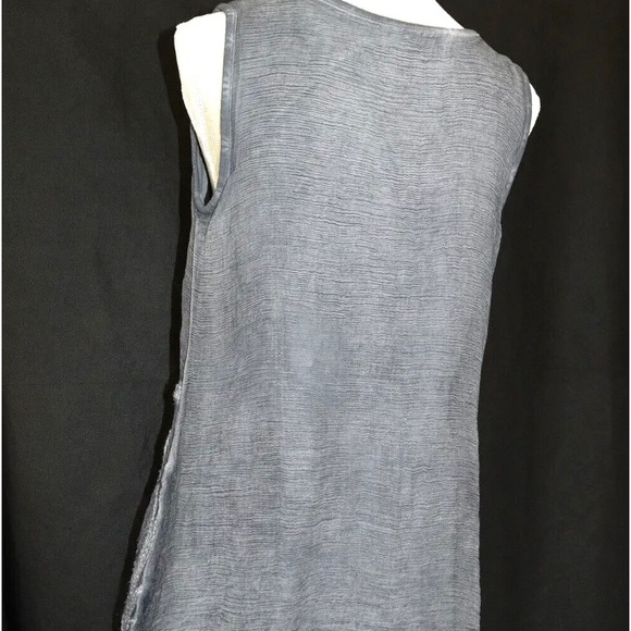 Soft Surroundings Crinkle Grey Silk Romance Embroidered Overlay Tunic Se… - Picture 4 of 9